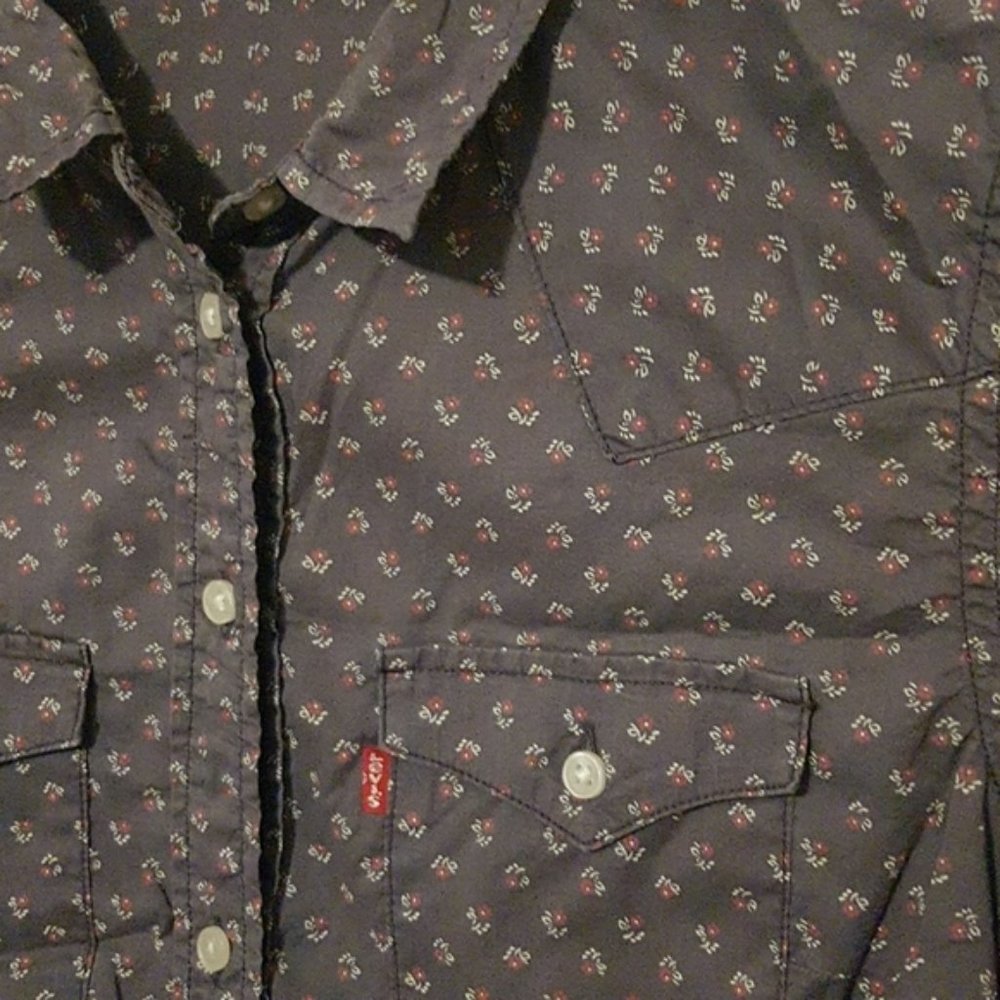 Levis Mini Floral Pattern Button Down Cotton Shirt - image 2